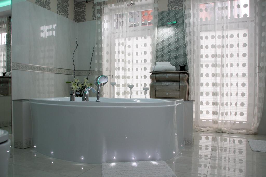 אוסטקה Apartamenty Boutique מראה חיצוני תמונה